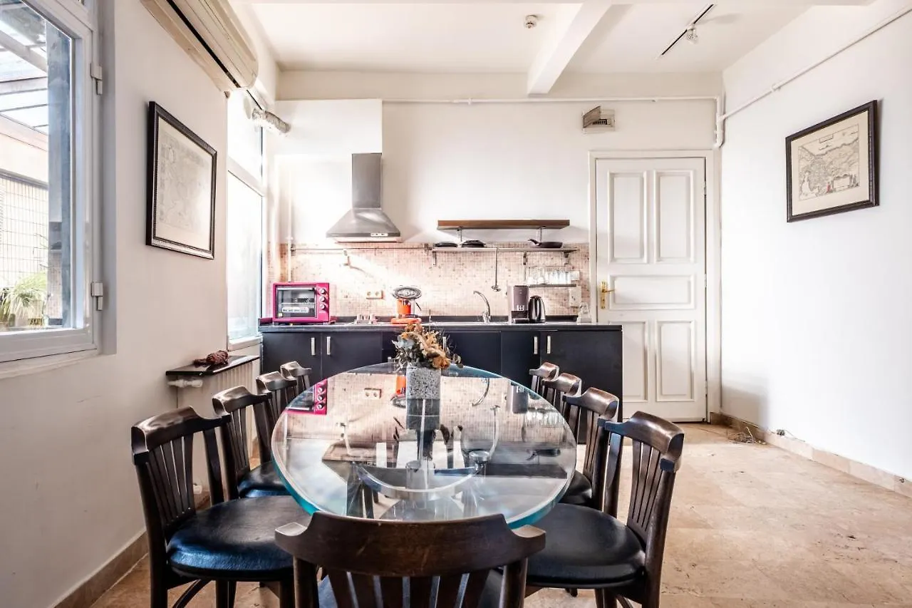 Ferienwohnung Unique Flat With Excellent Location In Beyoglu Istanbul Apartment