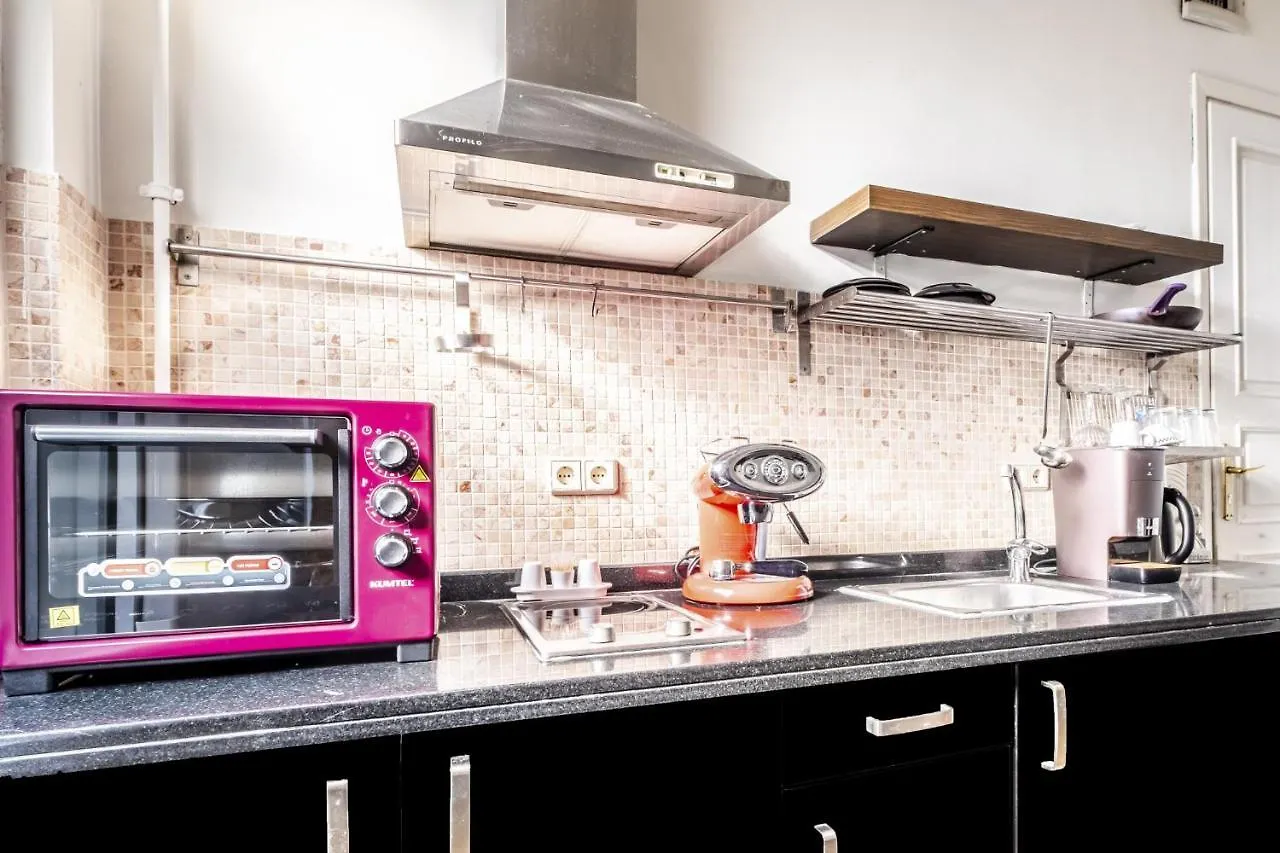 Ferienwohnung Unique Flat With Excellent Location In Beyoglu Istanbul